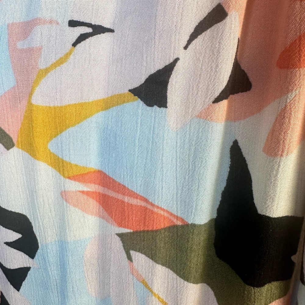 Billabong Multicolor Patterned Dress - Perfect for Spring Break dinners - Picture 5 of 5